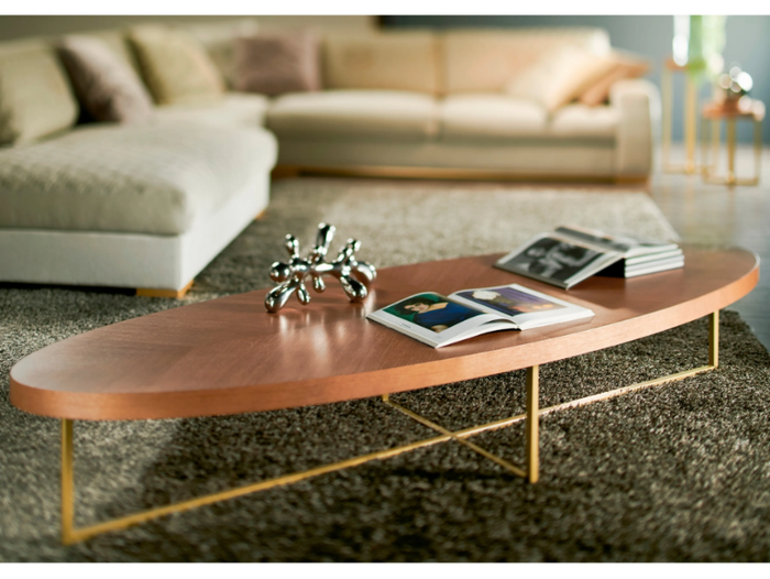 SALÒ - Low oval wooden coffee table _ Former In Italia